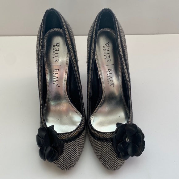 Classic heels with floral detail - Picture 6 of 8